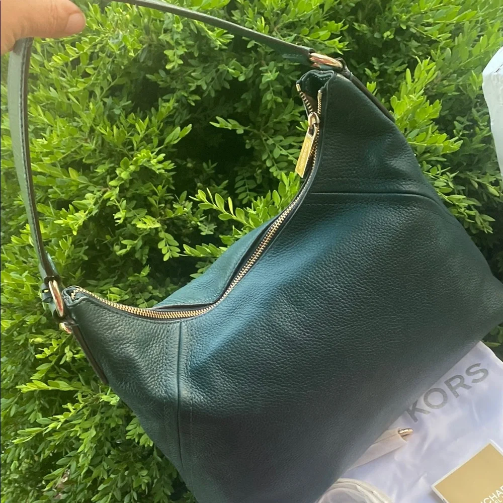 💚💚Michael Kors gorgeous Sienna 🍏🍏💚convertible shoulder bag - Picture 11 of 17